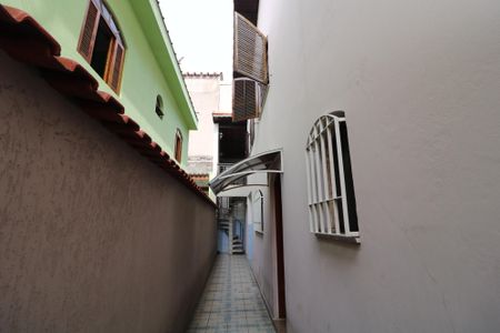 Casa à venda com 192m², 3 quartos e 3 vagasCorredor