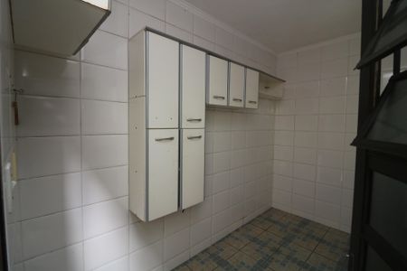 Casa à venda com 192m², 3 quartos e 3 vagasDespensa