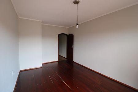 Casa à venda com 192m², 3 quartos e 3 vagasQuarto 3