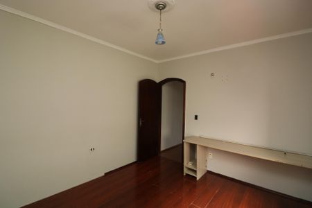 Casa à venda com 192m², 3 quartos e 3 vagasQuarto