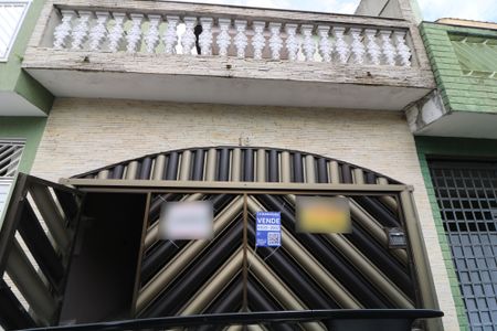 Casa à venda com 192m², 3 quartos e 3 vagasFachada