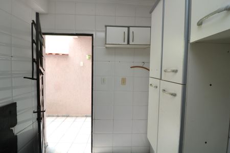 Casa à venda com 192m², 3 quartos e 3 vagasDespensa