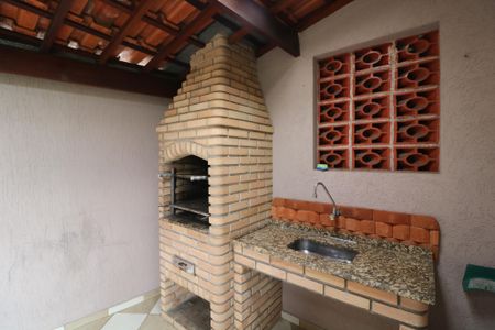 Casa à venda com 192m², 3 quartos e 3 vagasChurrasqueira