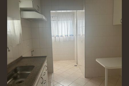Apartamento à venda com 65m², 2 quartos e 1 vagaCozinha