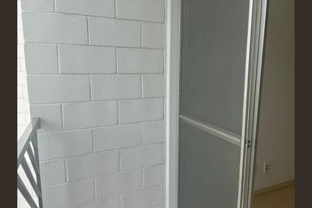 Apartamento à venda com 65m², 2 quartos e 1 vagaVaranda