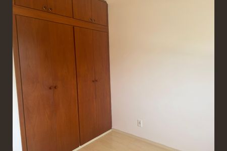 Apartamento à venda com 65m², 2 quartos e 1 vagaQuarto 2