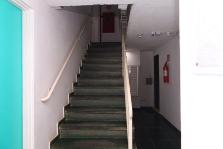 Apartamento para alugar com 50m², 3 quartos e 1 vagaÁrea comum - Saguão do prédio