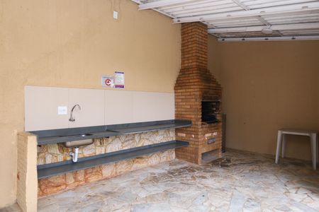 Apartamento para alugar com 50m², 3 quartos e 1 vagaÁrea comum - Churrasqueira