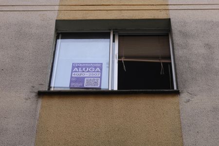 Apartamento para alugar com 50m², 3 quartos e 1 vagaPlaca instalada
