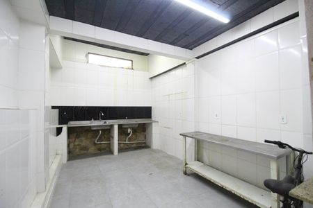 Casa à venda com 340m², 4 quartos e 1 vagaEdícula