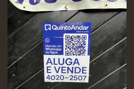 Casa à venda com 340m², 4 quartos e 1 vaga Casa à venda com 340m², 4 quartos e 1 vagaQR code SNNX-363
