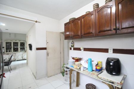 Casa à venda com 340m², 4 quartos e 1 vagaCozinha