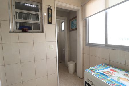 Apartamento à venda com 110m², 2 quartos e 1 vagaÁrea de Serviço