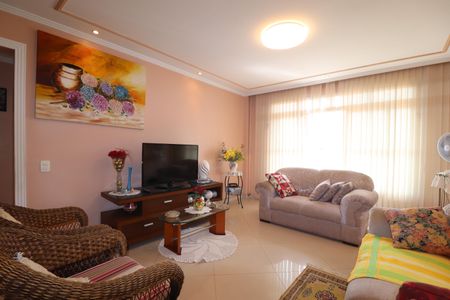 Apartamento à venda com 110m², 2 quartos e 1 vagaSala