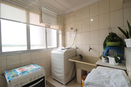 Apartamento à venda com 110m², 2 quartos e 1 vagaÁrea de Serviço