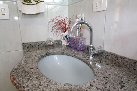 Apartamento à venda com 110m², 2 quartos e 1 vagaBanheiro 2