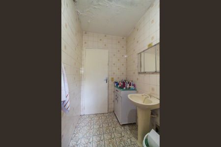 Casa à venda com 85m², 3 quartos e 2 vagasBanheiro da Suíte