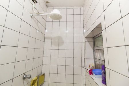 Casa à venda com 85m², 3 quartos e 2 vagasBanheiro 2