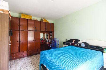 Casa à venda com 85m², 3 quartos e 2 vagasSuíte