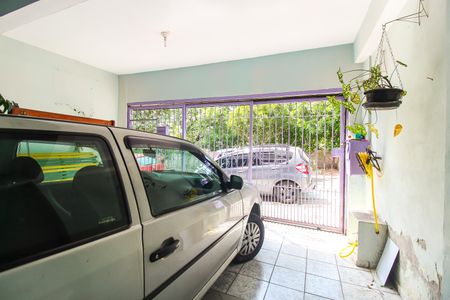 Casa à venda com 85m², 3 quartos e 2 vagasGaragem