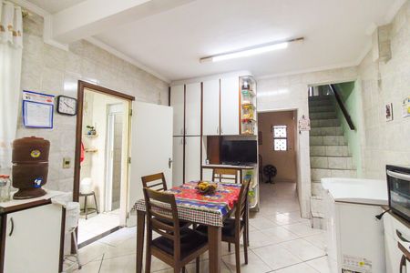 Casa à venda com 85m², 3 quartos e 2 vagasCozinha