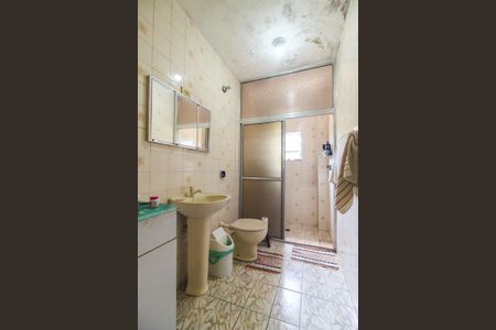 Casa à venda com 85m², 3 quartos e 2 vagasBanheiro da Suíte