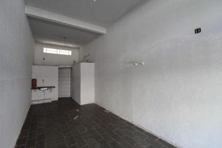 Casa à venda com 270m², 3 quartos e 6 vagasLoja