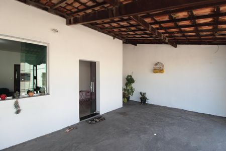 Casa à venda com 270m², 3 quartos e 6 vagasVaranda