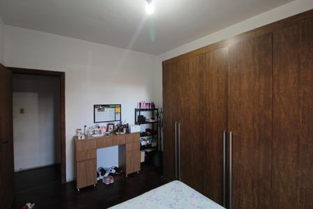 Casa à venda com 270m², 3 quartos e 6 vagasQuarto 1
