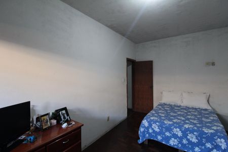 Casa à venda com 270m², 3 quartos e 6 vagasSuite