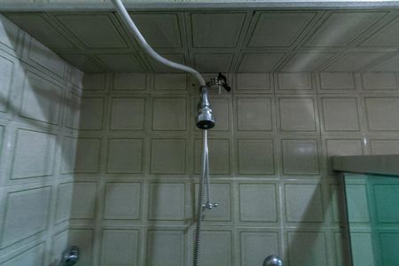 Casa à venda com 246m², 3 quartos e 4 vagas Casa à venda com 246m², 3 quartos e 4 vagasBanheiro da Suíte