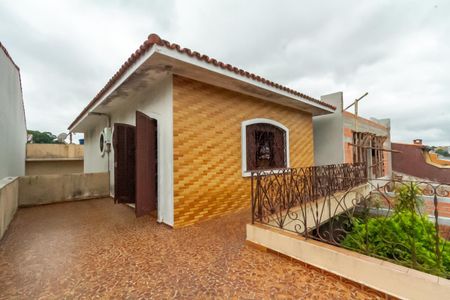 Casa à venda com 246m², 3 quartos e 4 vagas Casa à venda com 246m², 3 quartos e 4 vagasVaranda da Suíte