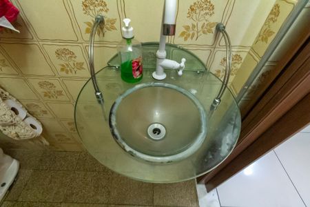 Casa à venda com 246m², 3 quartos e 4 vagas Casa à venda com 246m², 3 quartos e 4 vagasLavabo