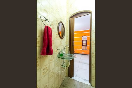 Casa à venda com 246m², 3 quartos e 4 vagas Casa à venda com 246m², 3 quartos e 4 vagasLavabo