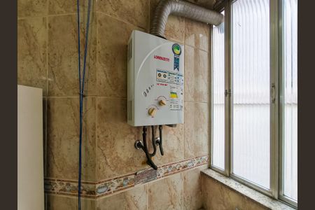 Apartamento à venda com 70m², 2 quartos e 1 vagaÁrea de Serviço