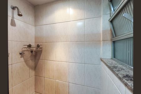 Apartamento à venda com 70m², 2 quartos e 1 vagaBanheiro Corredor