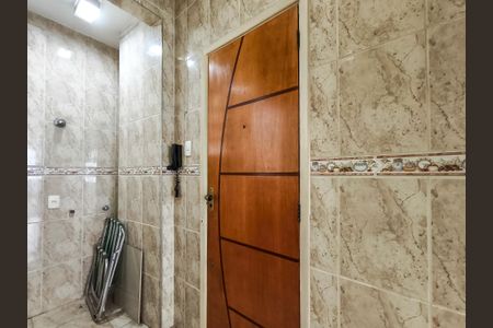 Apartamento à venda com 70m², 2 quartos e 1 vagaÁrea de Serviço