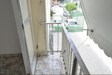 Apartamento para alugar com 55m², 2 quartos e 1 vaga Apartamento para alugar com 55m², 2 quartos e 1 vagaVaranda