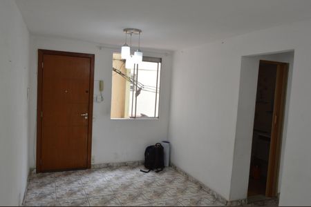 Apartamento para alugar com 55m², 2 quartos e 1 vaga Apartamento para alugar com 55m², 2 quartos e 1 vagaSala