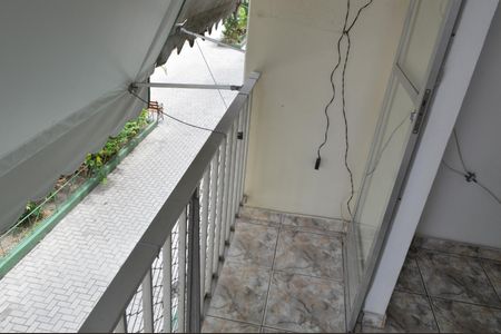 Apartamento para alugar com 55m², 2 quartos e 1 vaga Apartamento para alugar com 55m², 2 quartos e 1 vagaVaranda