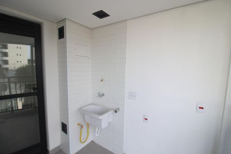 Apartamento à venda com 47m², 2 quartos e 1 vagaSala - Varanda