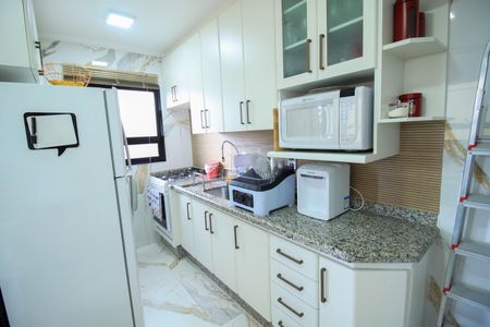 Apartamento à venda com 72m², 2 quartos e 1 vagaCozinha