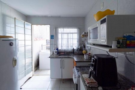 Casa à venda com 310m², 4 quartos e 4 vagas Casa à venda com 310m², 4 quartos e 4 vagasCasa 2 - Cozinha