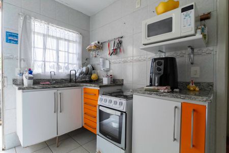 Casa à venda com 310m², 4 quartos e 4 vagas Casa à venda com 310m², 4 quartos e 4 vagasCasa 2 - Cozinha