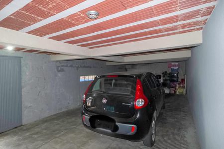 Casa à venda com 310m², 4 quartos e 4 vagas Casa à venda com 310m², 4 quartos e 4 vagasGaragem