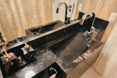 Apartamento à venda com 180m², 3 quartos e 3 vagasLavabo da sala