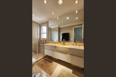 Apartamento à venda com 180m², 3 quartos e 3 vagasBanheiro da Suíte 2