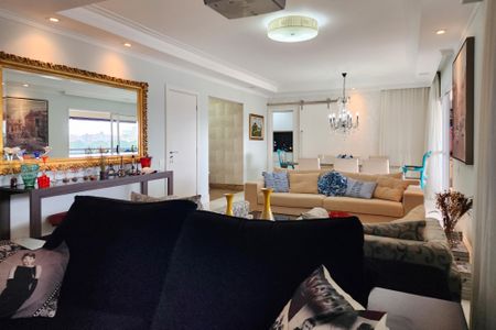 Apartamento à venda com 180m², 3 quartos e 3 vagasSala