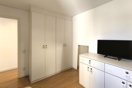 Apartamento à venda com 131m², 4 quartos e 2 vagasQuarto 3