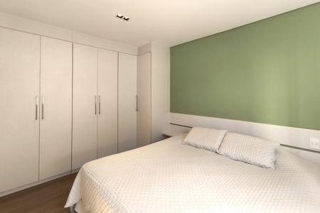 Apartamento à venda com 131m², 4 quartos e 2 vagasSuíte 1